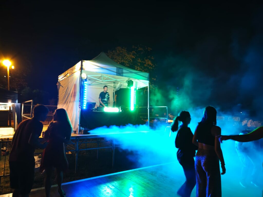 c32d9895-1ba2-4ea6-9a08-2a667ac81220